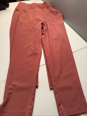 High-Rise Women's Track Pants in Dusty Rose.     2 pair